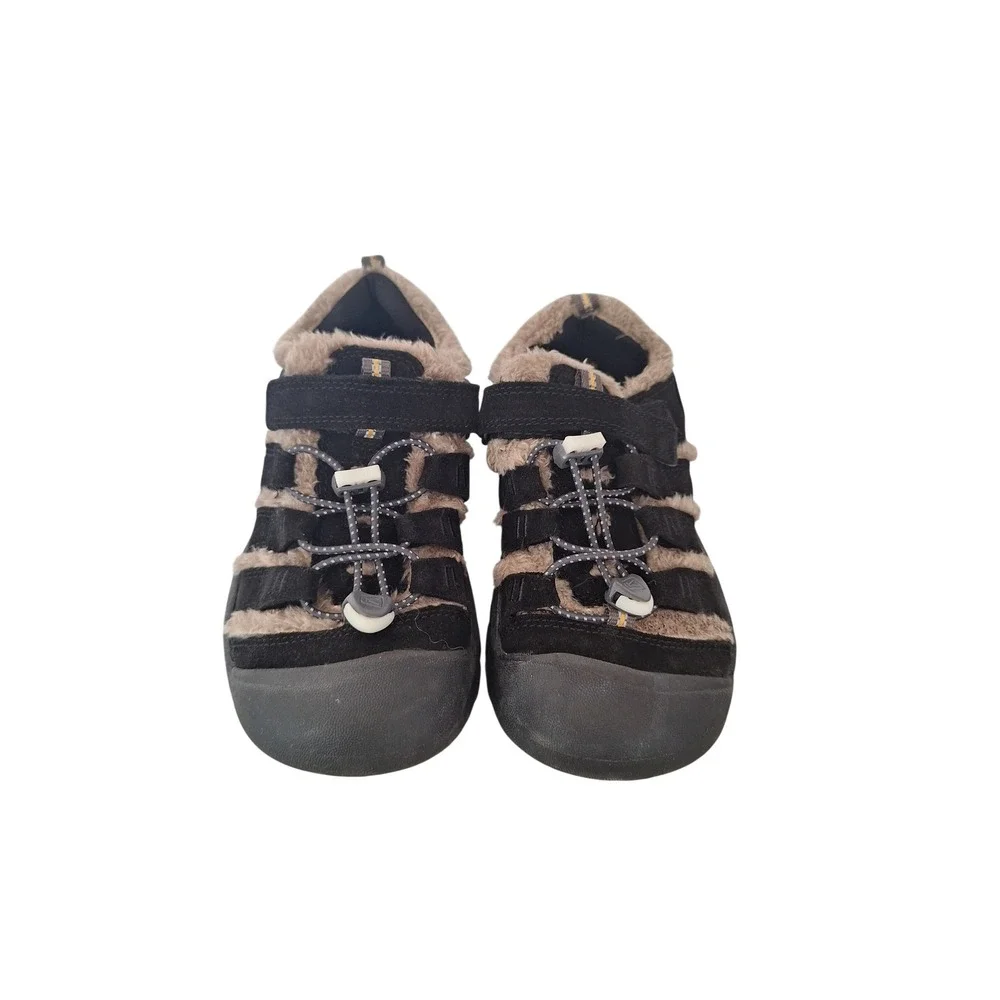 Keen Kids Howser II Black Suede Faux Fur Lined Bungee Sneakers Size 3Y 1026625